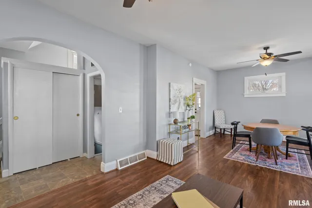 $135,000 | 1602 37th Street, Rock Island, IL 61201