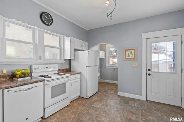 $135,000 | 1602 37th Street, Rock Island, IL 61201