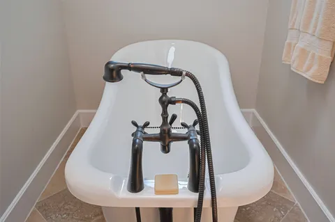 a close view of sink