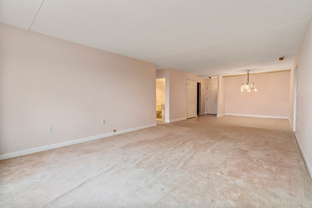1550 Worcester Road, Unit 402 Framingham, MA 01702 - Photo 12 of 32