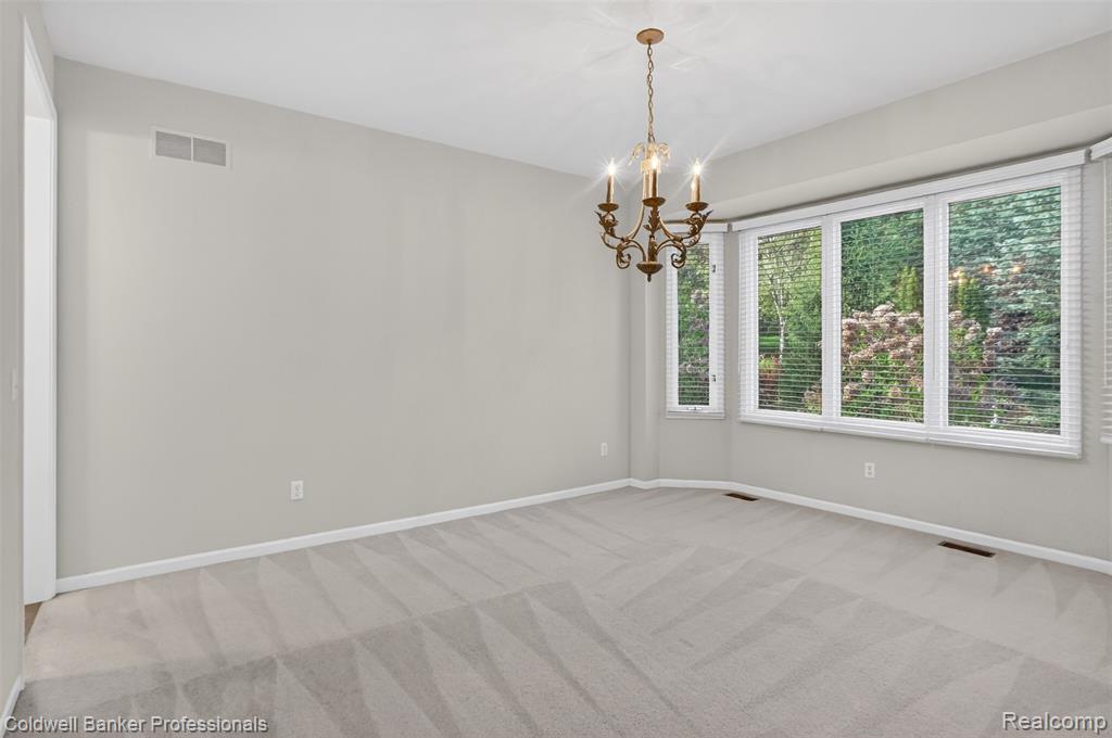 1357 Kentfield Drive Rochester, MI 48307 - Photo 13 of 71