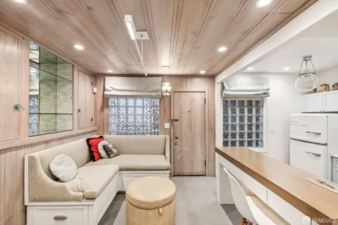 $3,000,000 | 1262 Sacramento Street, San Francisco, CA 94108