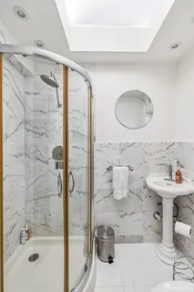 $3,000,000 | 1262 Sacramento Street, San Francisco, CA 94108