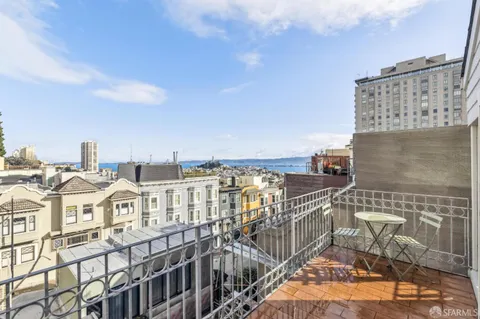 $3,000,000 | 1262 Sacramento Street, San Francisco, CA 94108