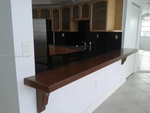 $2,700 | 11930 North Bayshore Drive, Unit 1006, North Miami, FL 33181