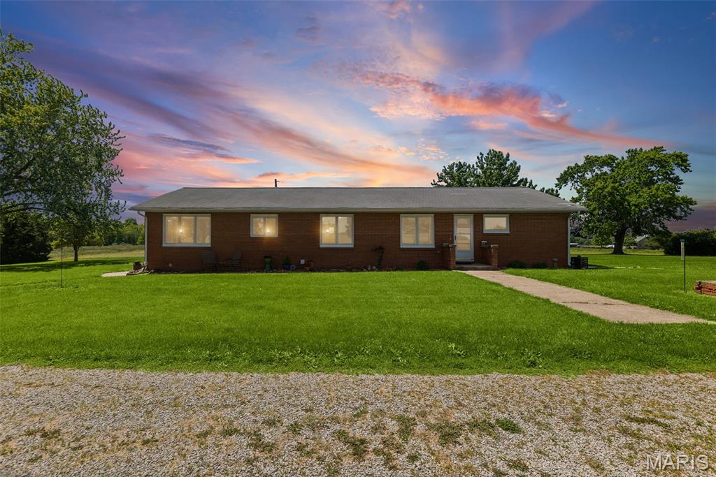 22805 Monke Road Mount Olive, IL 62069 - Photo 2 of 42