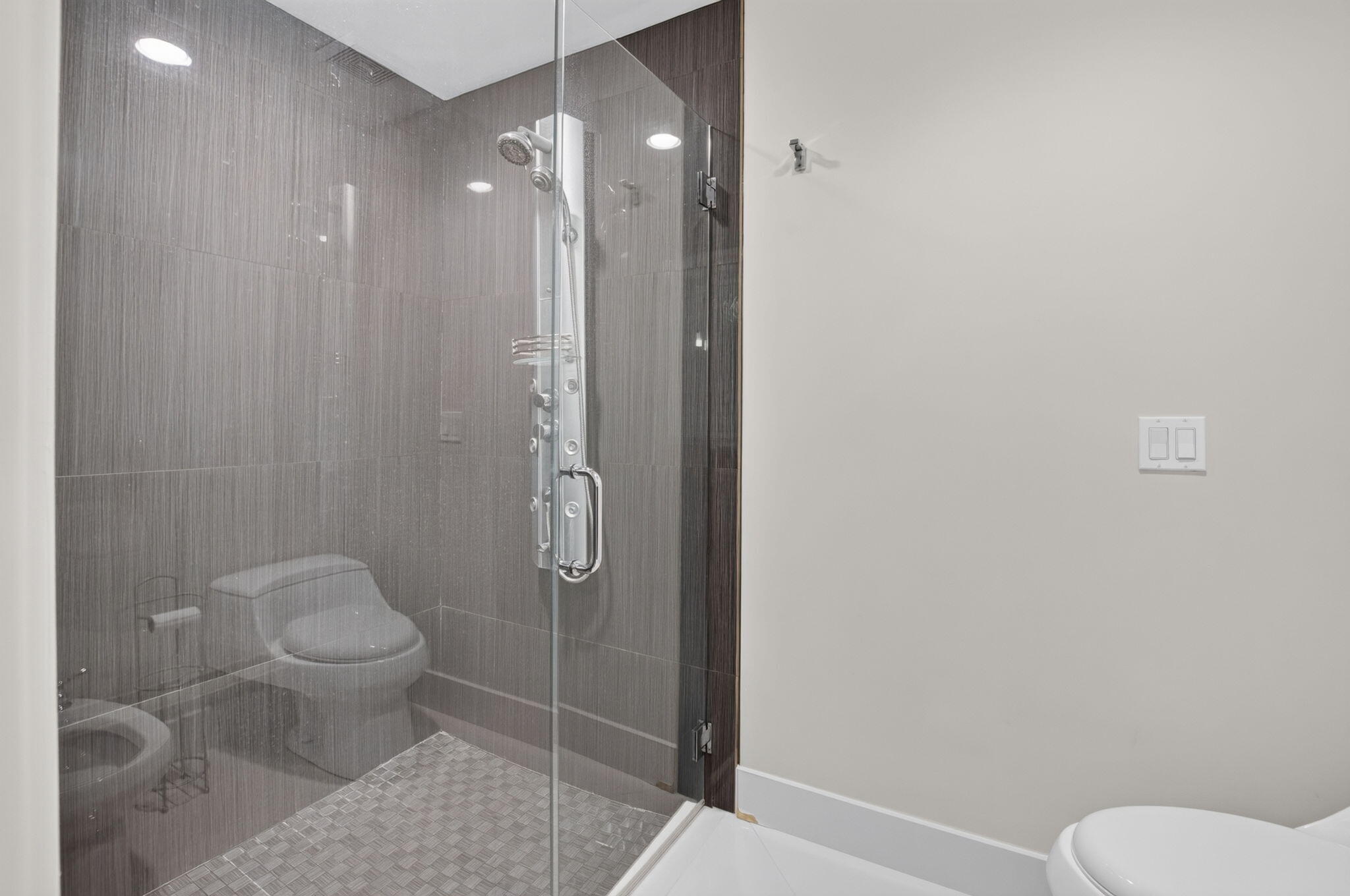 2482 Northwest 63rd Street Boca Raton, FL 33496 - Photo 26 of 49 26-web-or-mls-DSC_4238