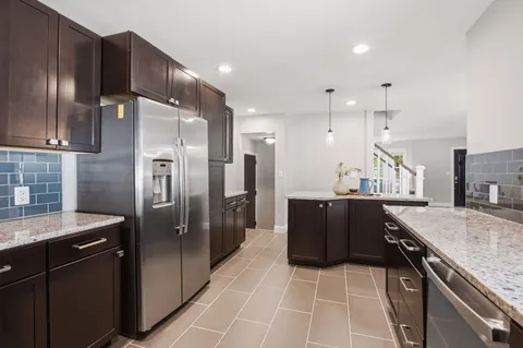 $750,000 | 4850 West 64th Street, Edina, MN 55435