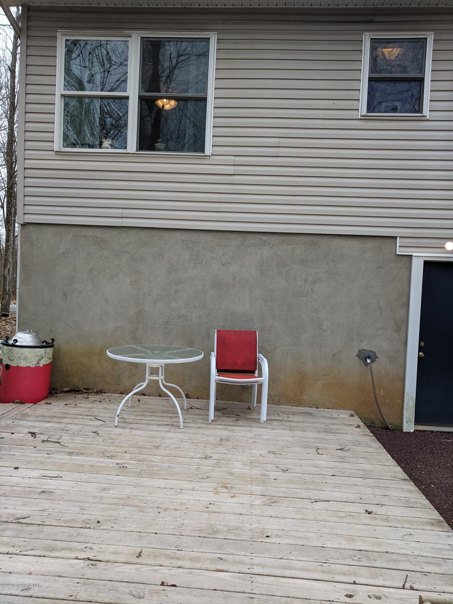 1610 Cotswald Road Tobyhanna, PA 18466 - Photo 32 of 32 REAR VIEW 2