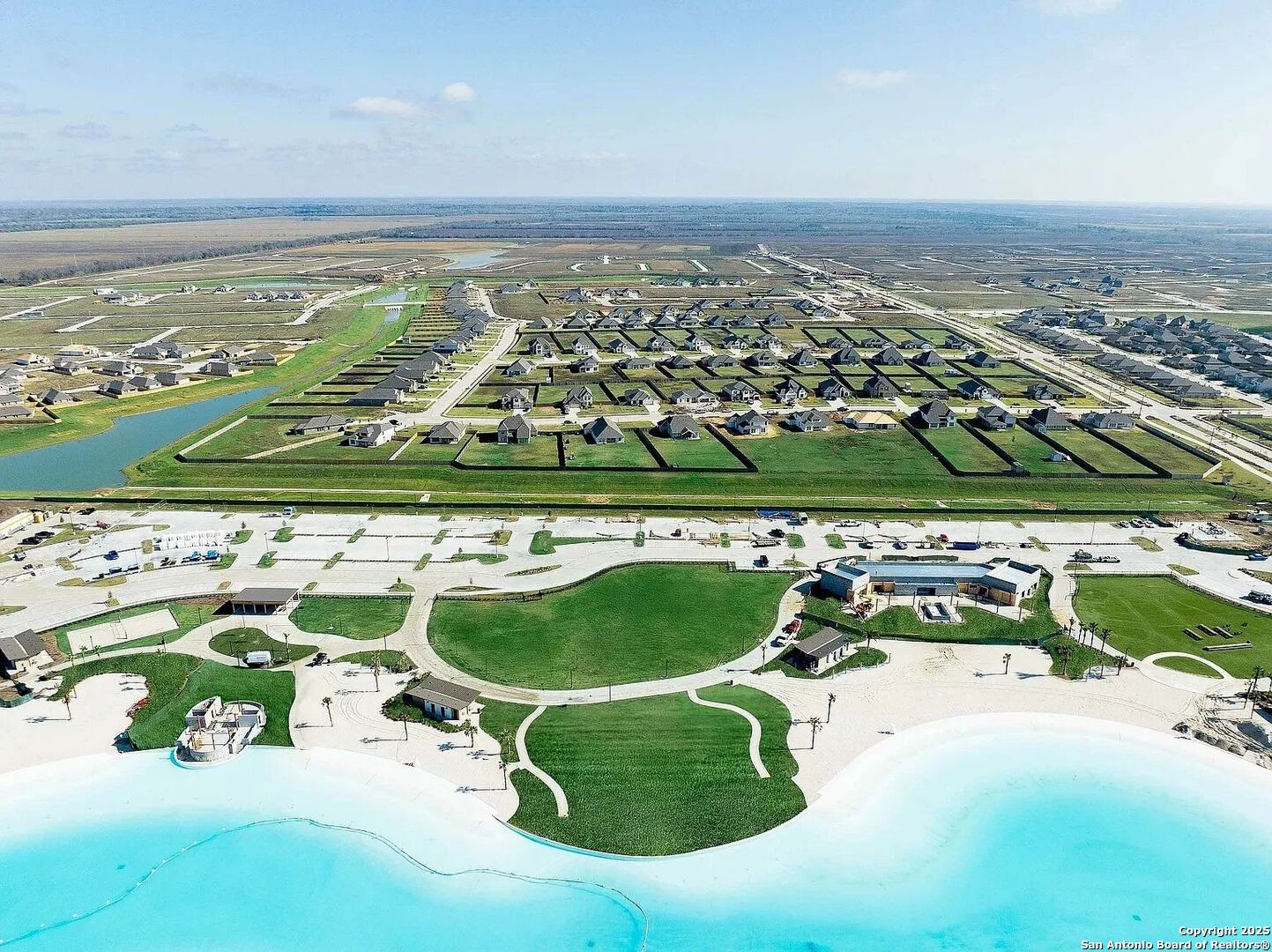 1809 North Peach Creek Drive, Unit 3C Dayton, TX 77535 - Photo 22 of 23 an aerial view of a pool