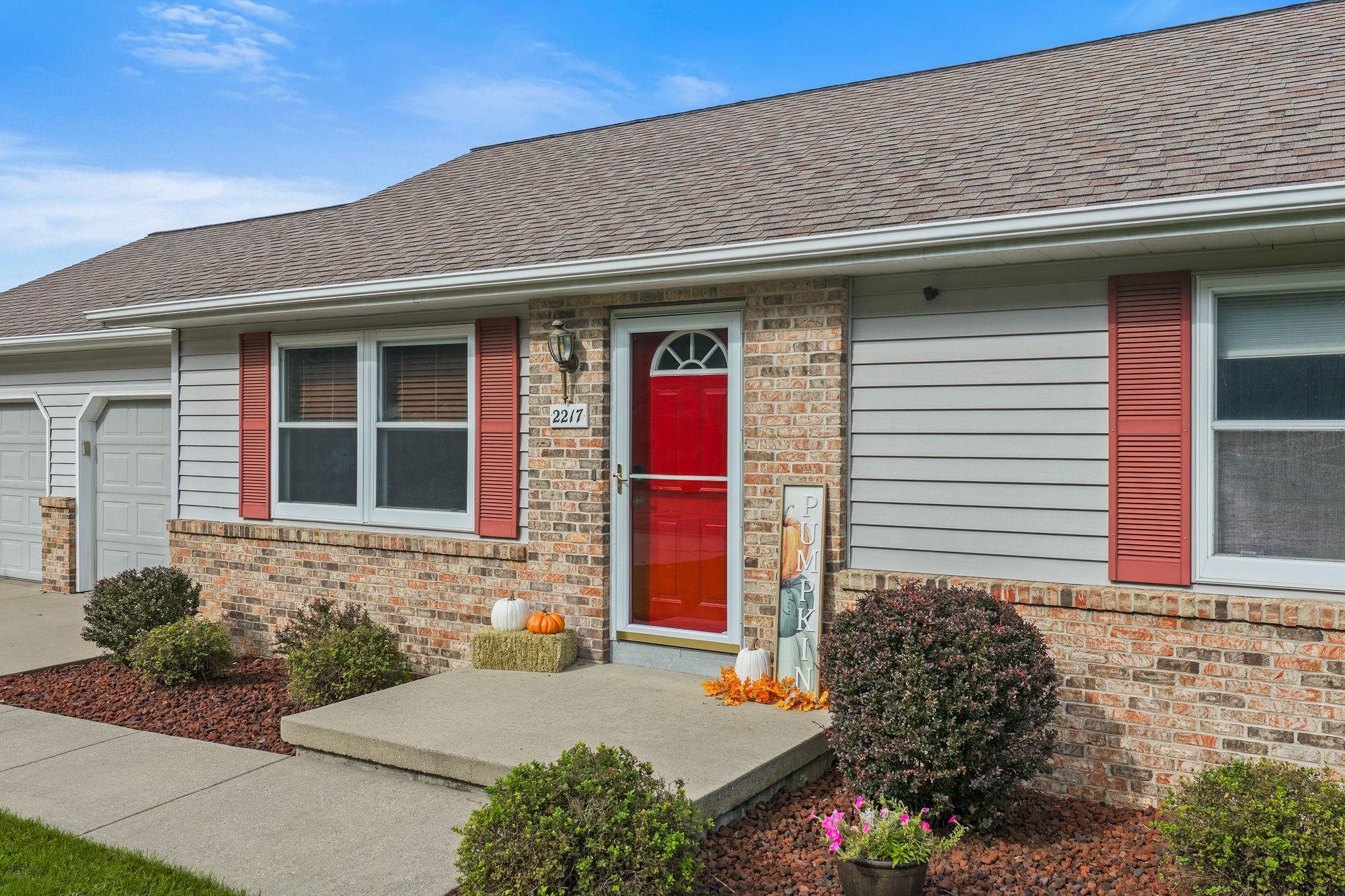 2217 Winfield Drive Reedsburg, WI 53959 - Photo 6 of 57 Gallery Image 6