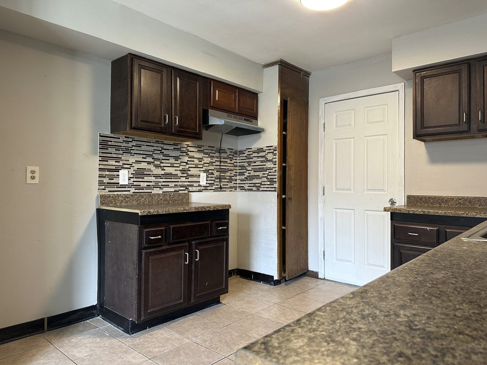 748 West Rittenhouse Street Houston, TX 77091 - Photo 7 of 17 Gallery Image 7