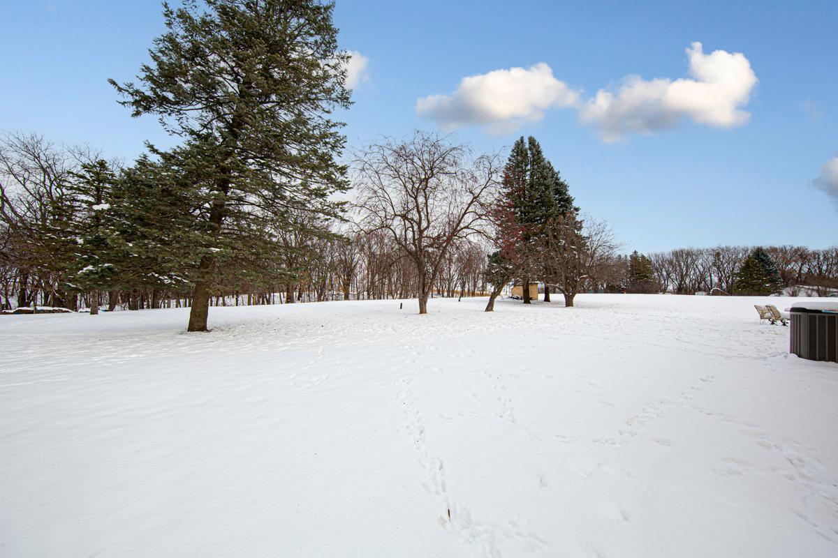 127 Ballard Avenue Jackson, MN 56143 - Photo 14 of 49
