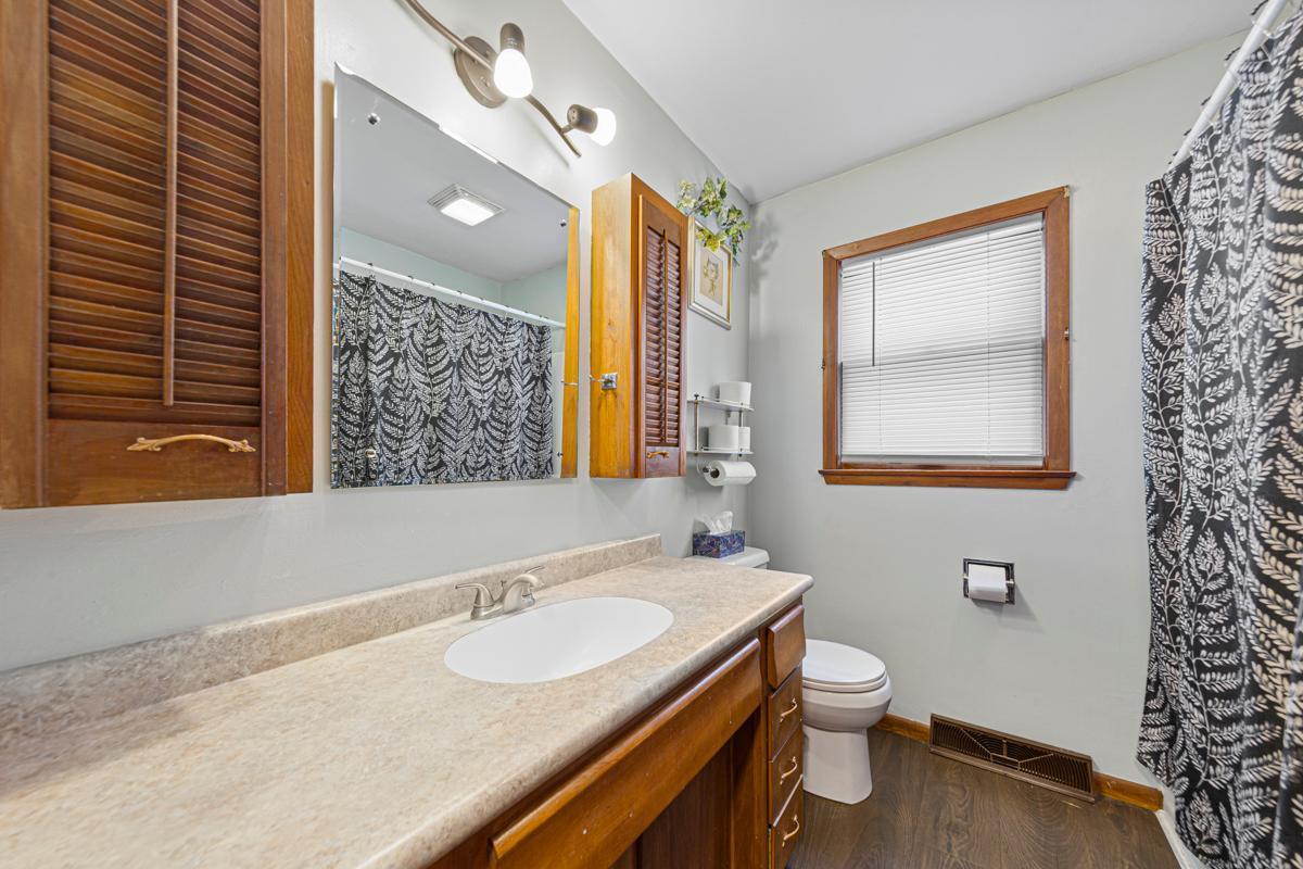 127 Ballard Avenue Jackson, MN 56143 - Photo 21 of 49