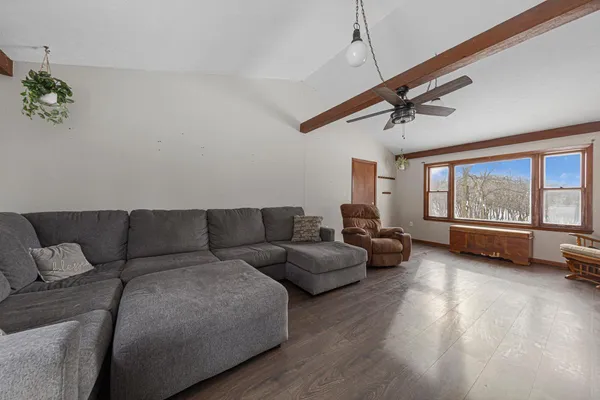 $270,000 | 127 Ballard Avenue, Jackson, MN 56143