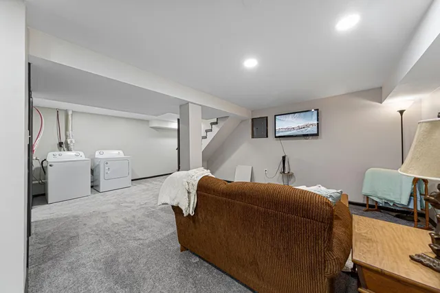 $280,000 | 127 Ballard Avenue, Jackson, MN 56143