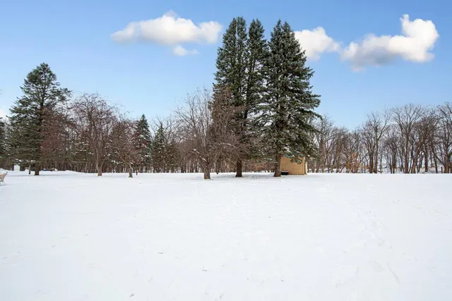 $280,000 | 127 Ballard Avenue, Jackson, MN 56143