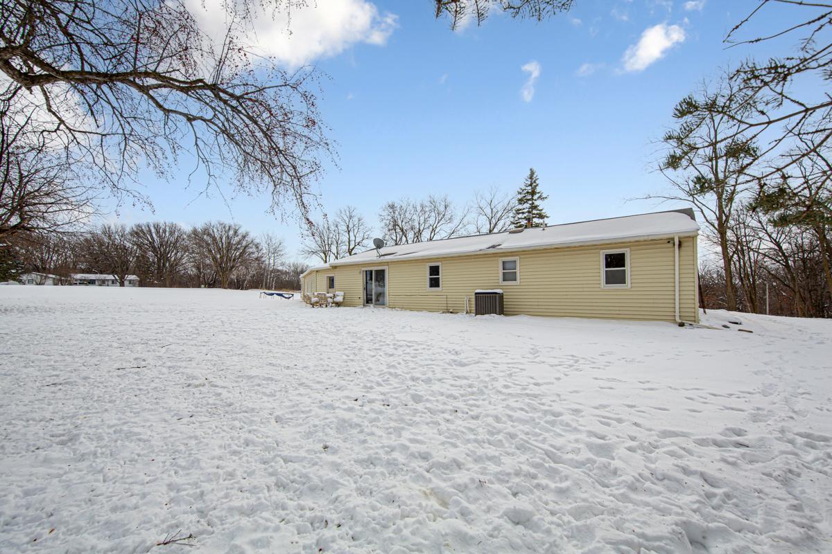 127 Ballard Avenue Jackson, MN 56143 - Photo 9 of 49