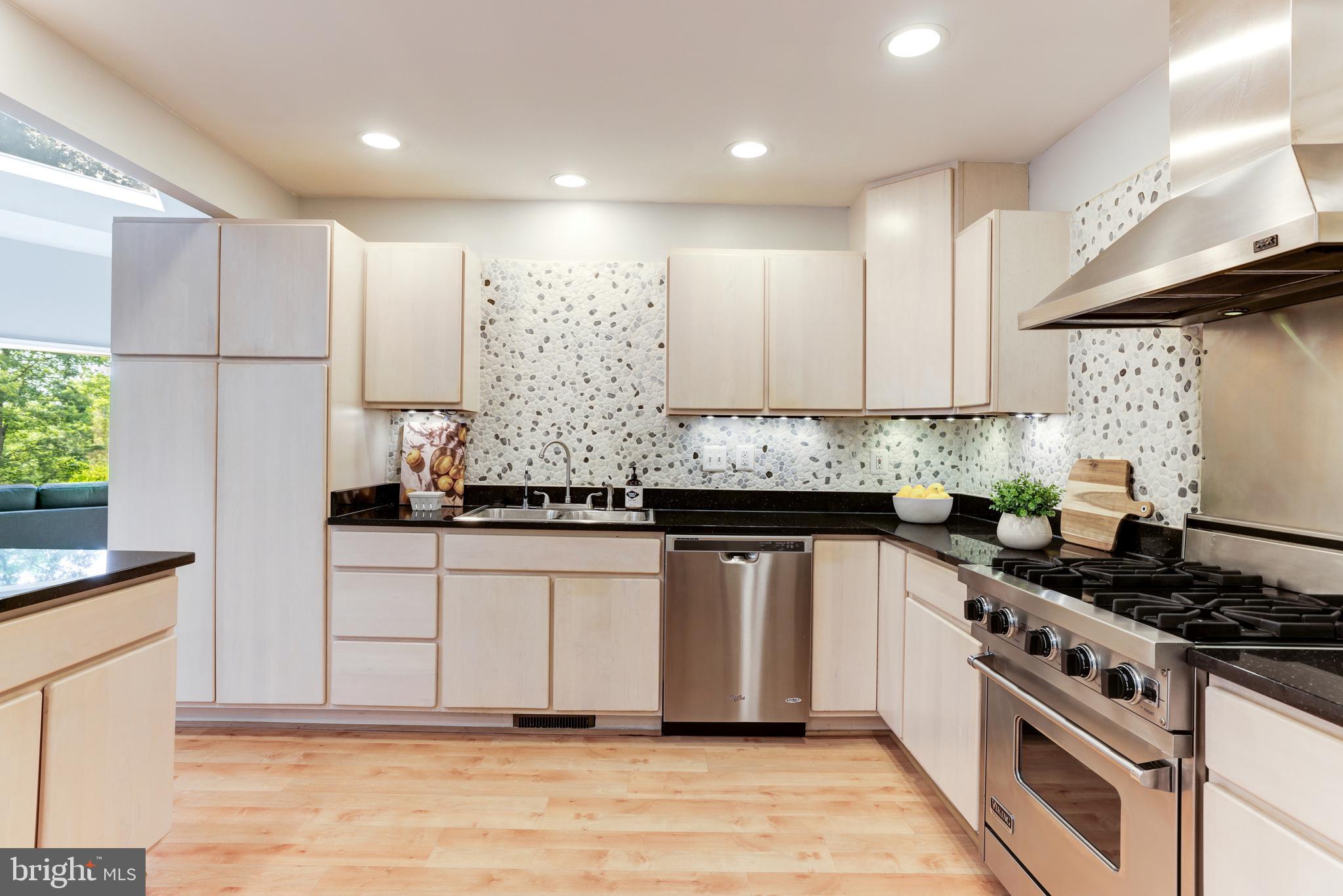 17002 Waterfall Road Haymarket, VA 20169 - Photo 27 of 98