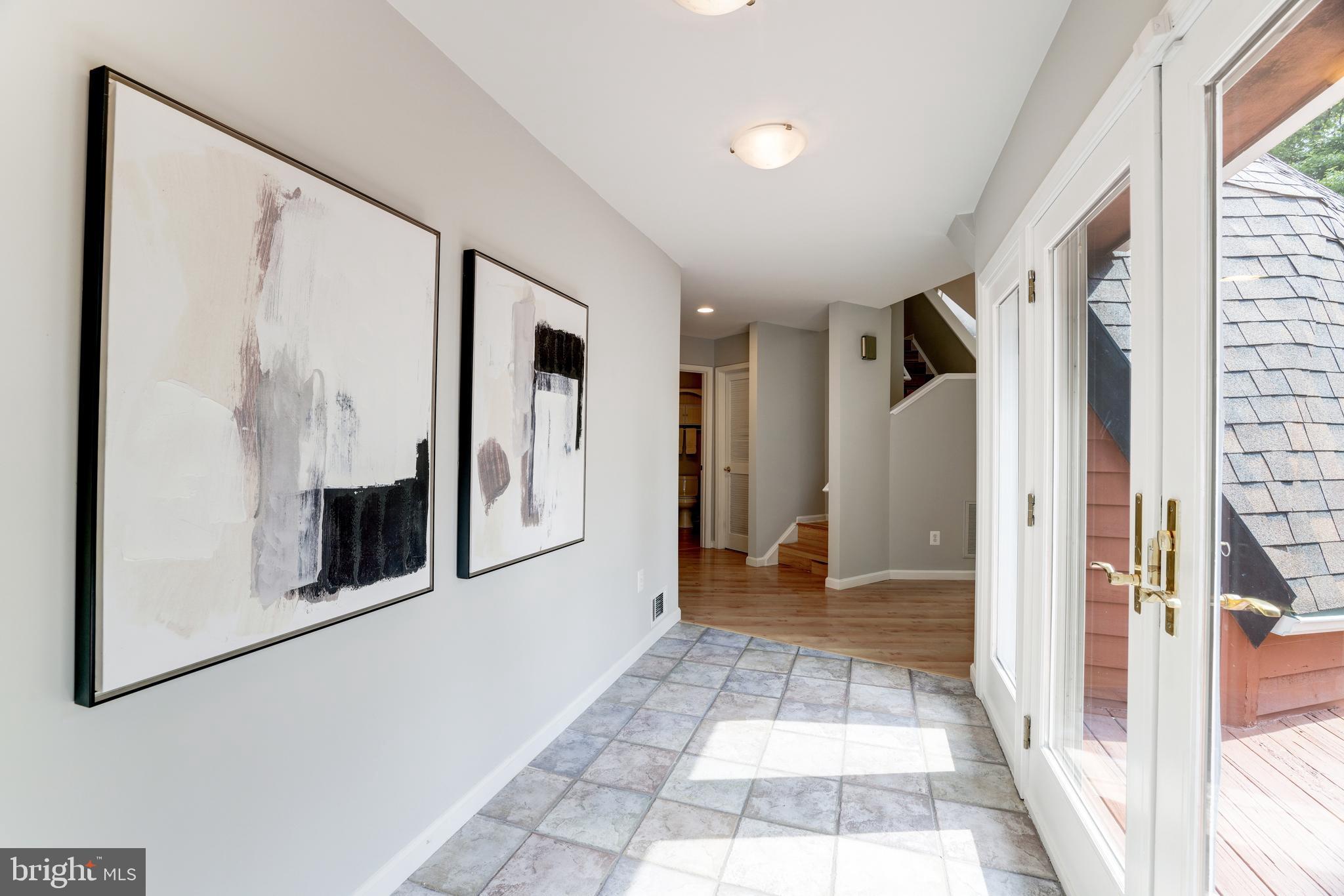 17002 Waterfall Road Haymarket, VA 20169 - Photo 5 of 98