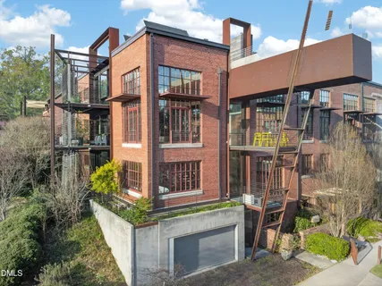 $2,500,000 | 1880 Sissipahaw Way, Unit C200, Saxapahaw, NC 27340