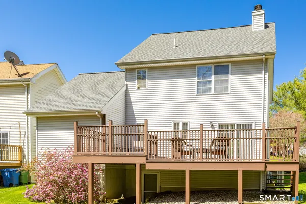$272,160 | 30 Spoonwood Drive, Unit 30, Canton, CT 06019