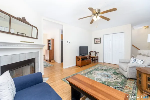 $272,160 | 30 Spoonwood Drive, Unit 30, Canton, CT 06019