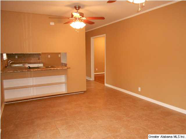 257 Pineywood Road Gardendale, AL 35071 - Photo 3 of 10