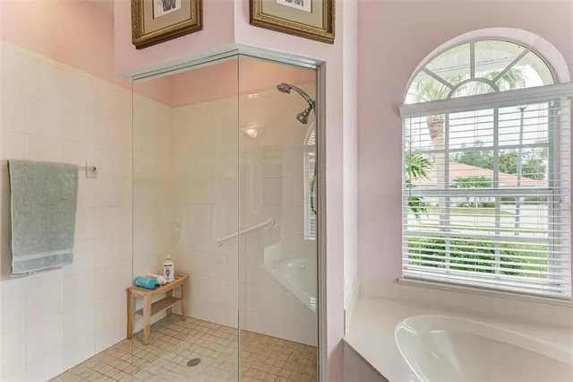 $510,000 | 115 Grand Oak Circle, Venice, FL 34292