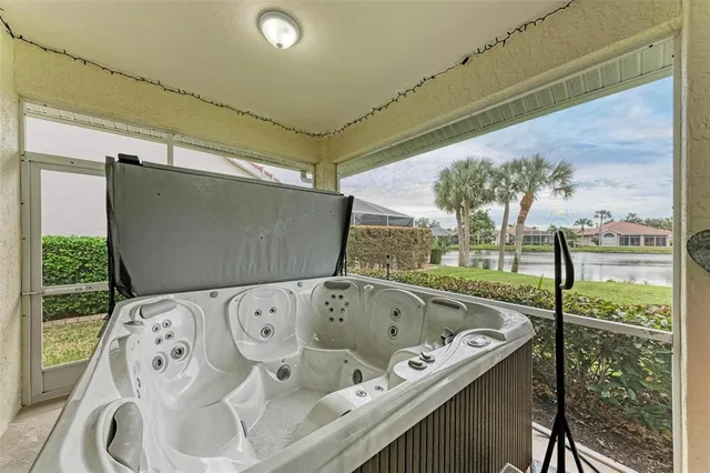 $510,000 | 115 Grand Oak Circle, Venice, FL 34292