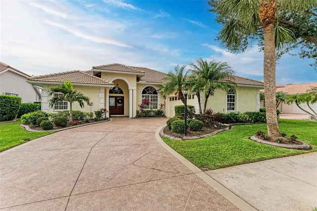 $510,000 | 115 Grand Oak Circle, Venice, FL 34292