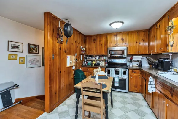 $329,000 | 54 West Street, Swanzey, NH 03446
