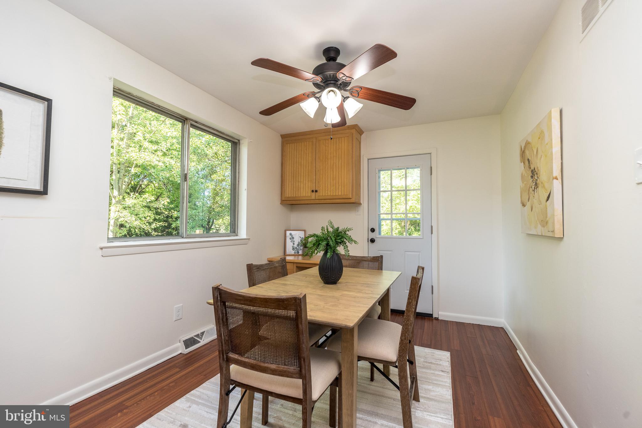 878 East Sandy Ridge Road Doylestown, PA 18901 - Photo 16 of 43 Breakfast Room