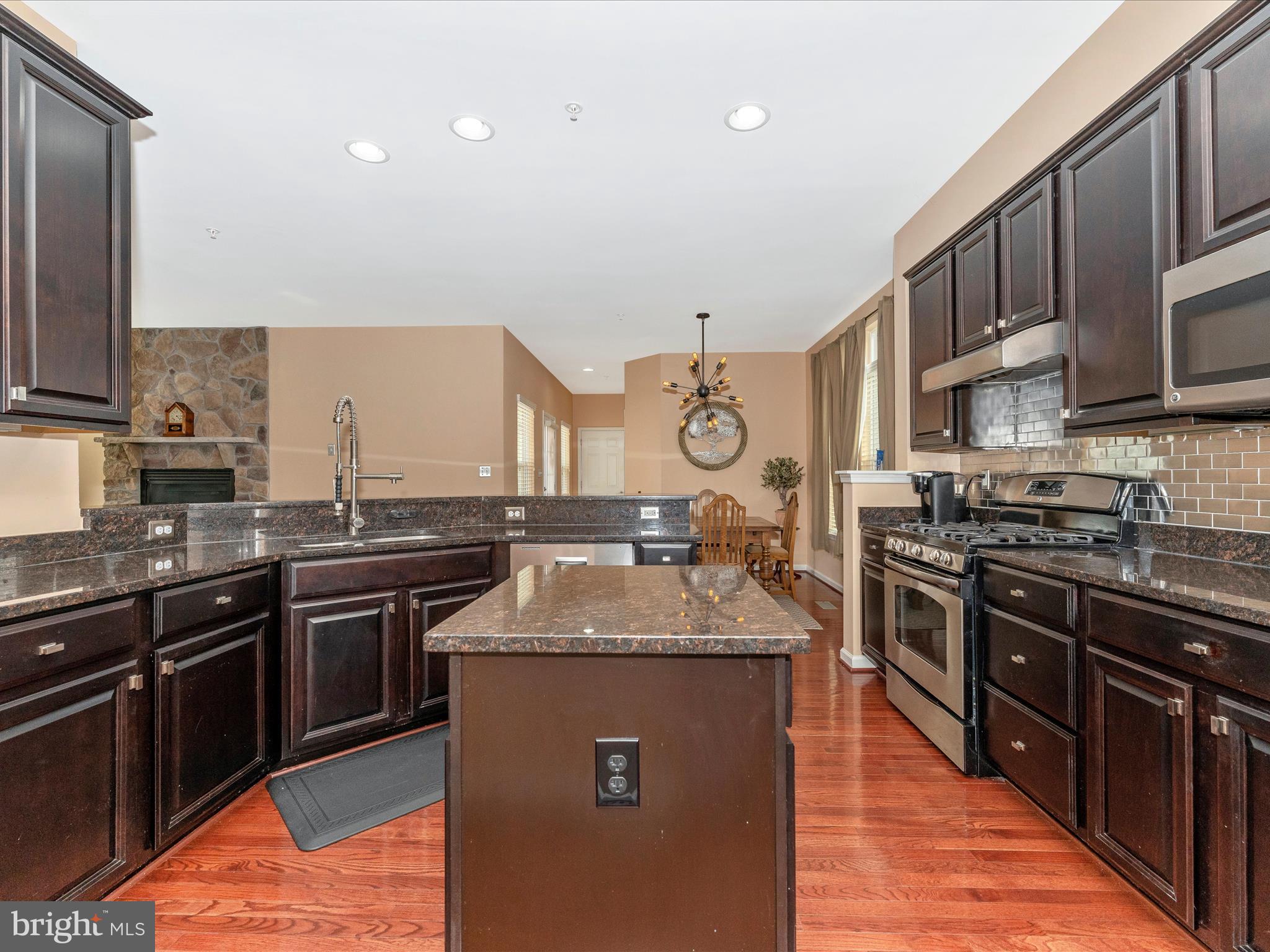 2108 Artillery Road Frederick, MD 21702 - Photo 25 of 61 Kitchen