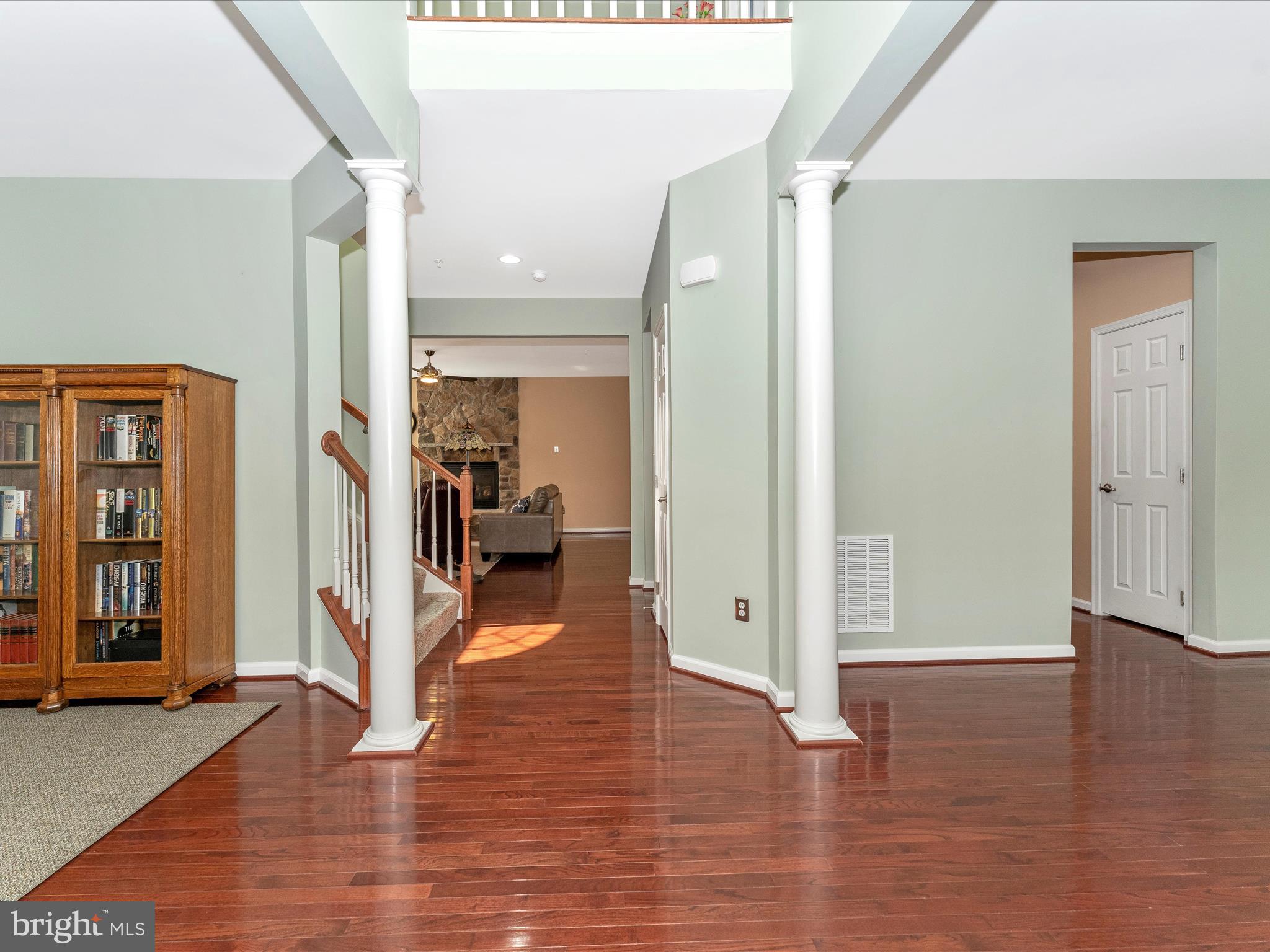 2108 Artillery Road Frederick, MD 21702 - Photo 4 of 61 Foyer