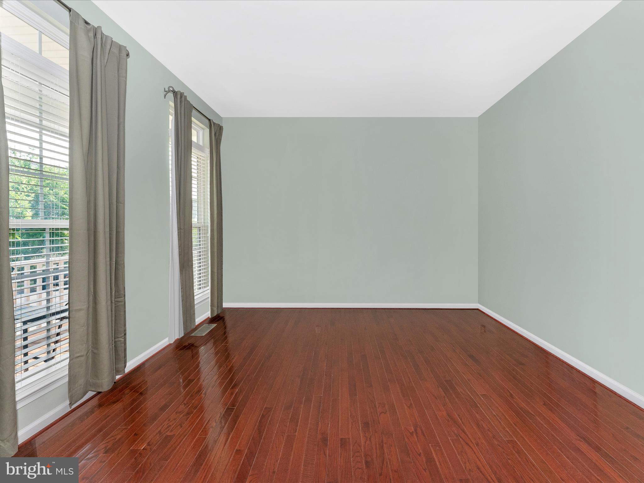 2108 Artillery Road Frederick, MD 21702 - Photo 6 of 61 Living Room