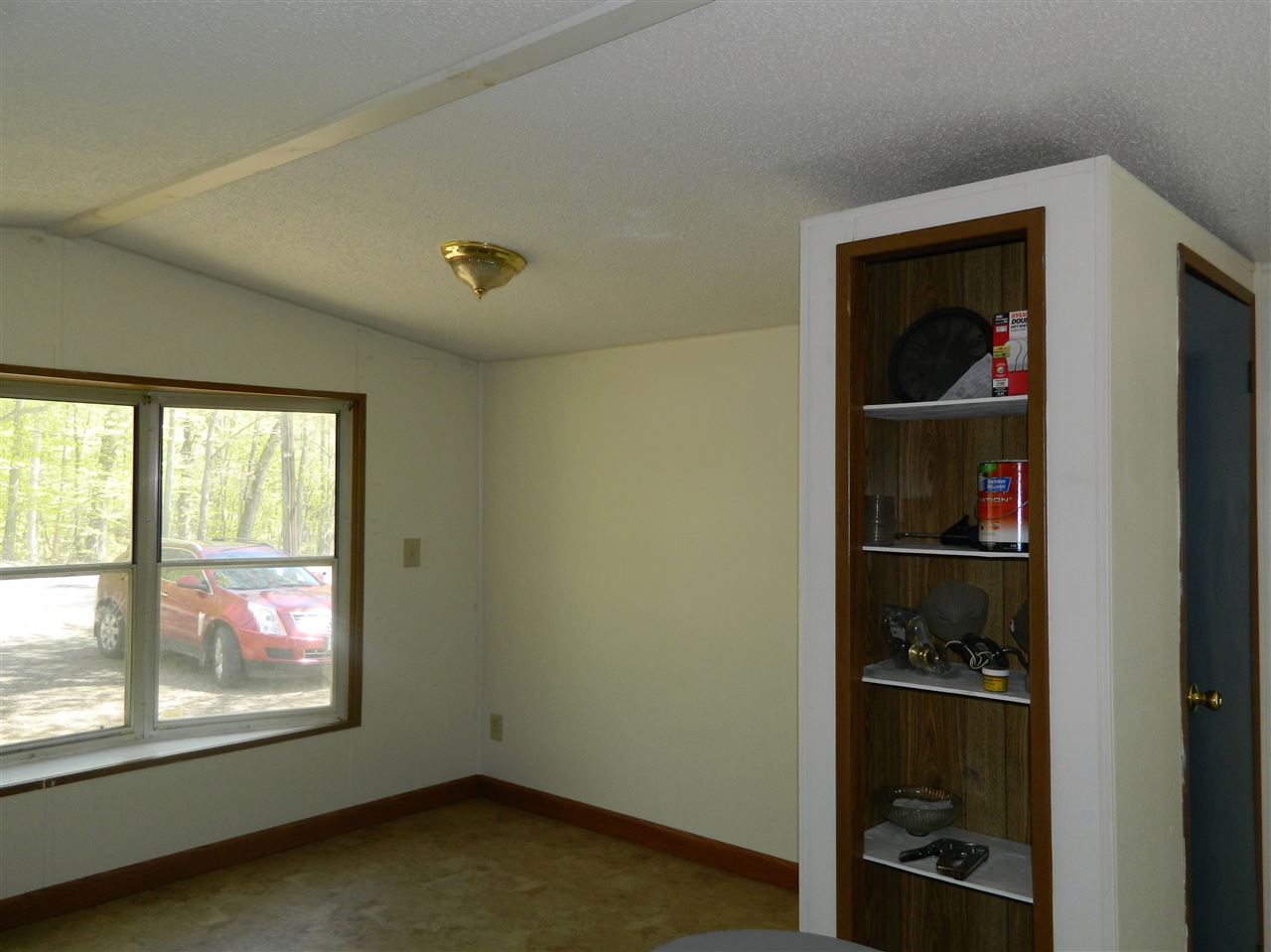 396 S Road Salisbury, NH 03268 - Photo 9 of 25