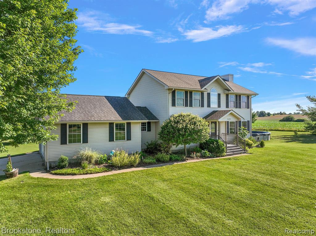 3451 Davis Lake Road Lapeer, MI 48446 - Photo 4 of 76