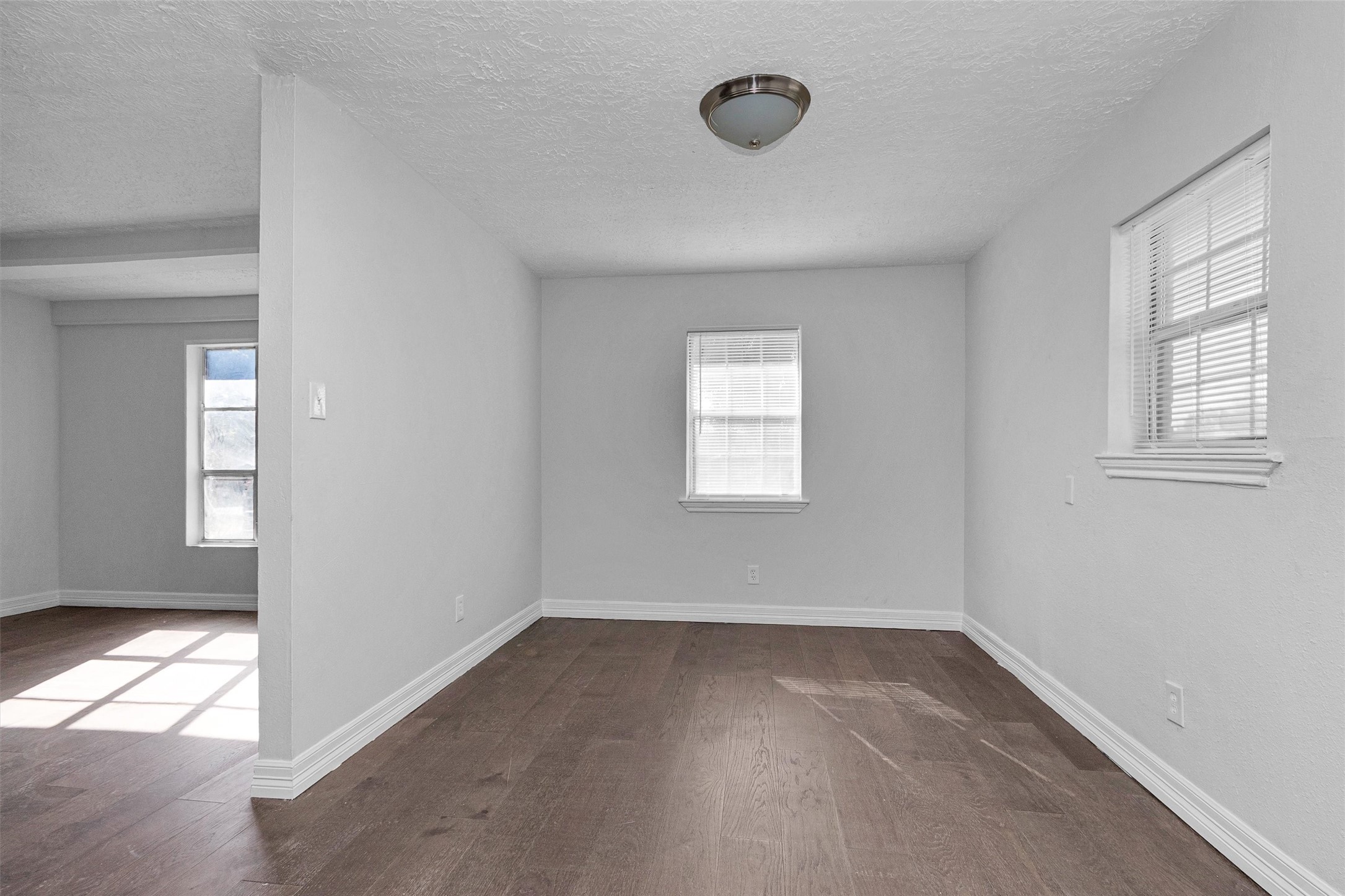 2601 Creston Drive Houston, TX 77026 - Photo 11 of 28