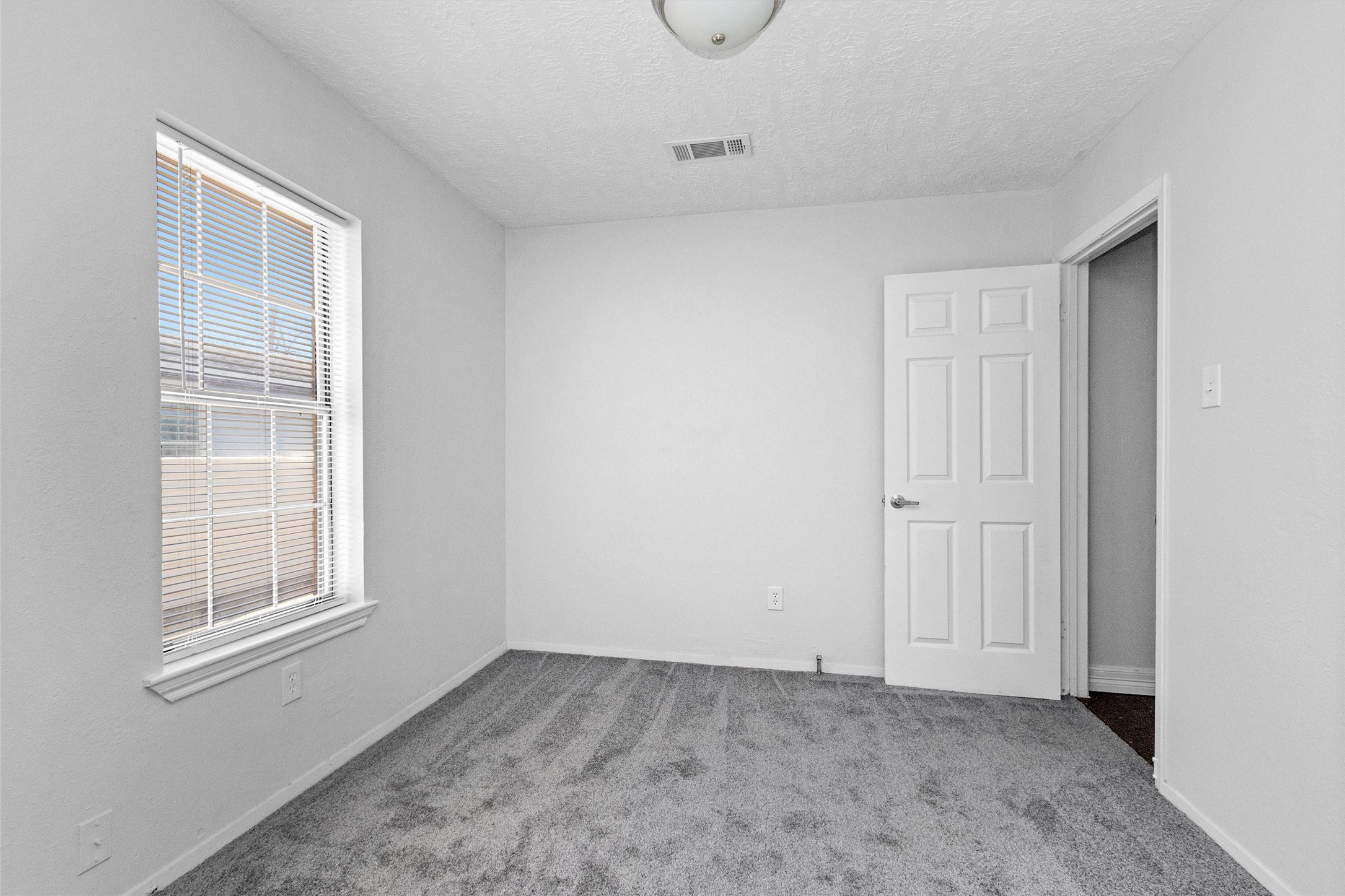 2601 Creston Drive Houston, TX 77026 - Photo 16 of 28