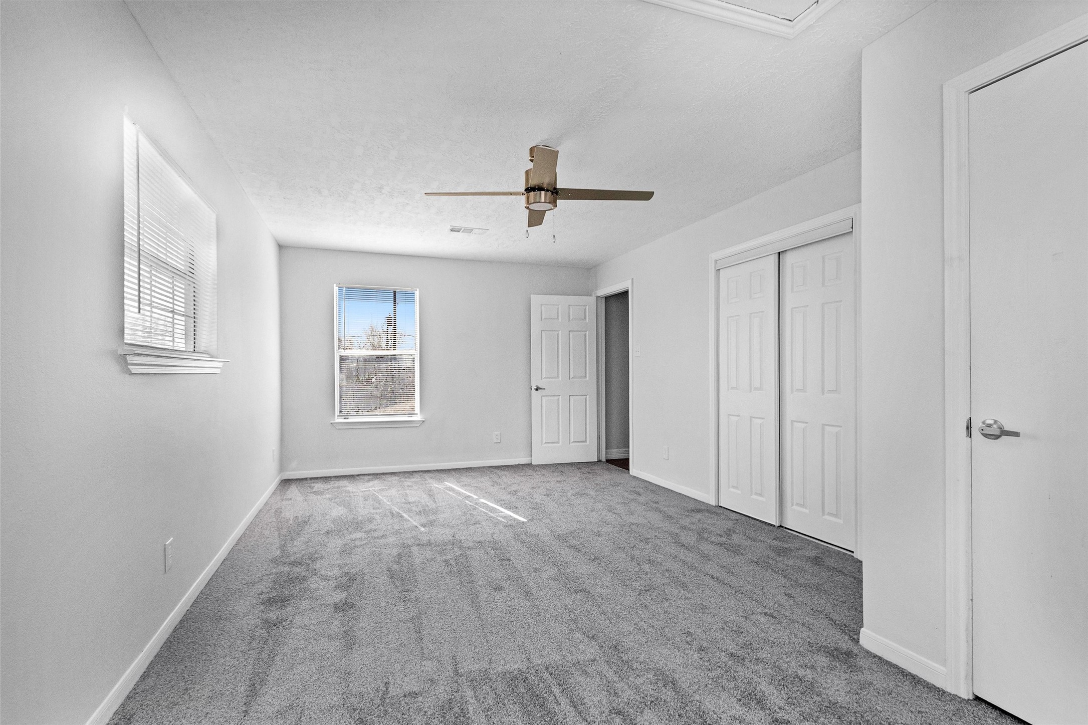 2601 Creston Drive Houston, TX 77026 - Photo 18 of 28