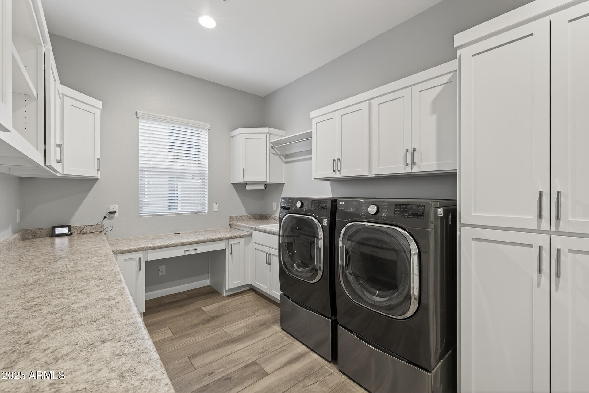17436 East Fort Verde Road Rio Verde, AZ 85263 - Photo 20 of 37 47) LAUNDRY ROOM
