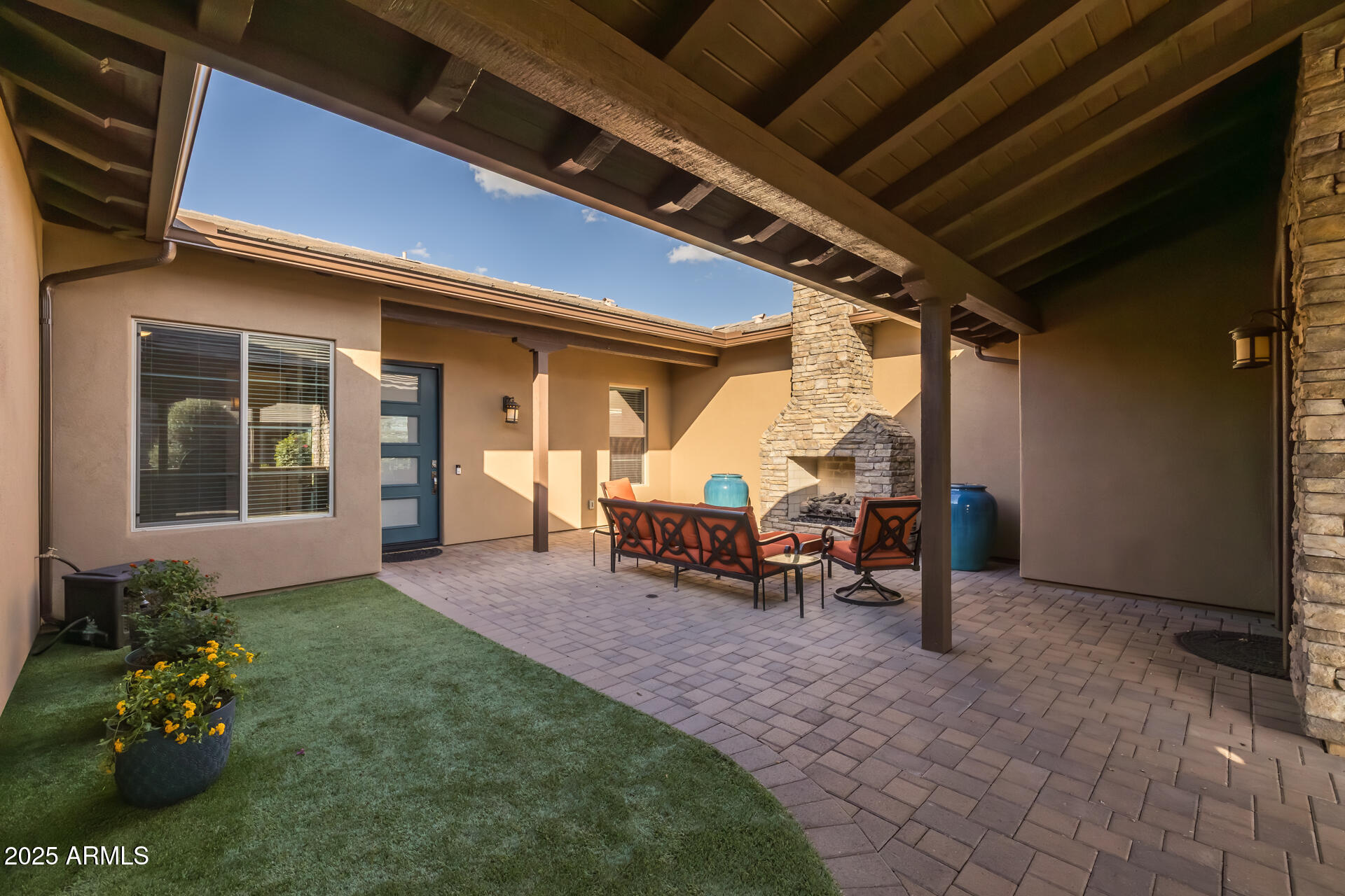 17436 East Fort Verde Road Rio Verde, AZ 85263 - Photo 6 of 37 13) FRONT COURTYARD