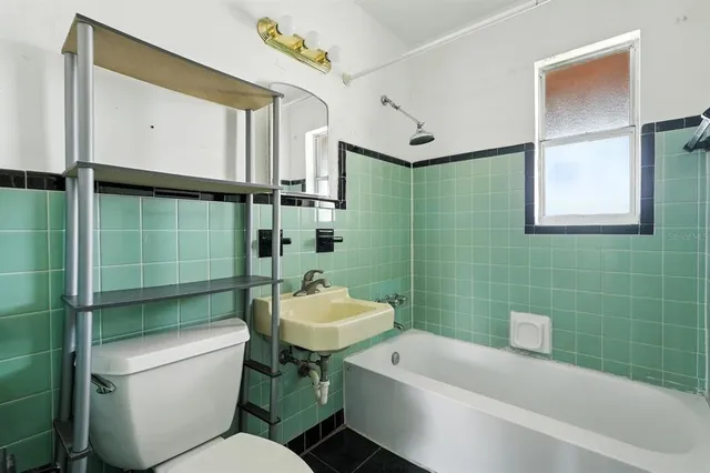 $385,000 | 130 Boynton Boulevard, Daytona Beach, FL 32118