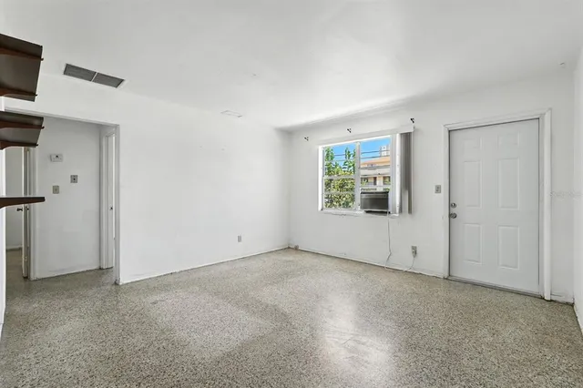 $385,000 | 130 Boynton Boulevard, Daytona Beach, FL 32118