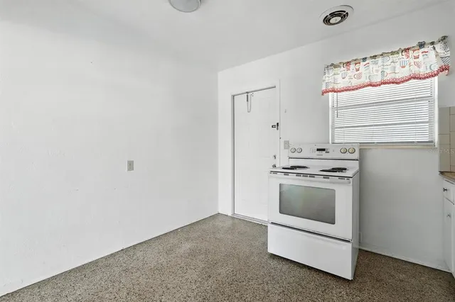 $385,000 | 130 Boynton Boulevard, Daytona Beach, FL 32118