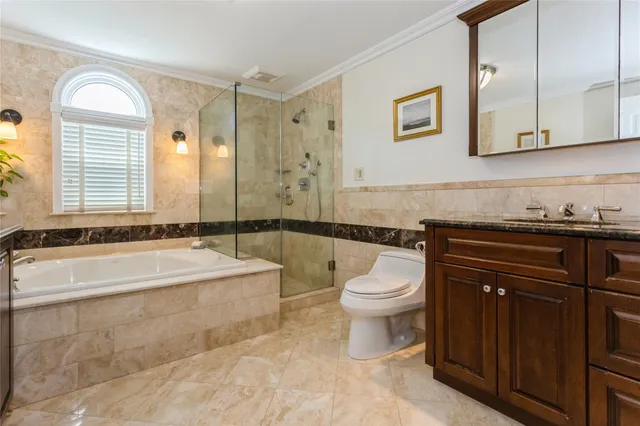 $1,100,000 | 28 Willow Street, Floral Park, NY 11001