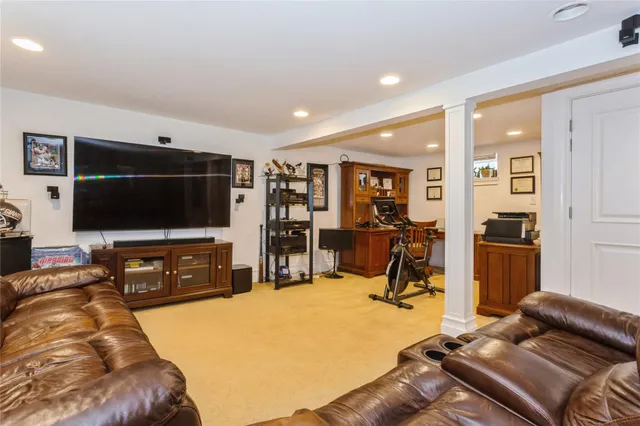 $1,100,000 | 28 Willow Street, Floral Park, NY 11001