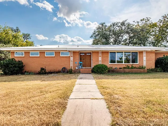 a view of a house with pool