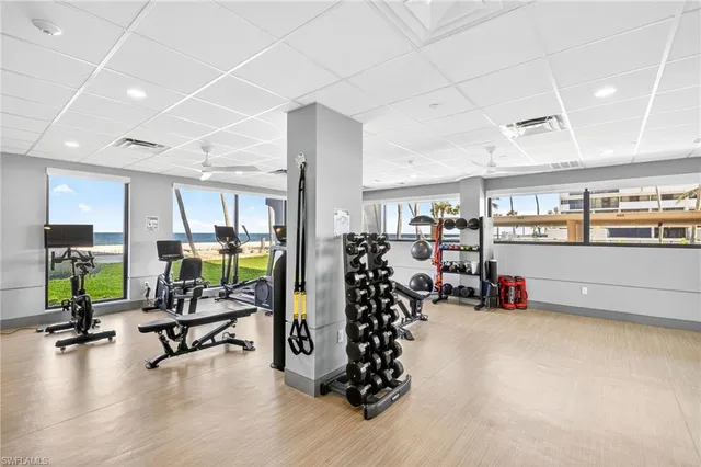 $9,000 | 4001 Gulf Shore Boulevard North, Unit 303, Naples, FL 34103